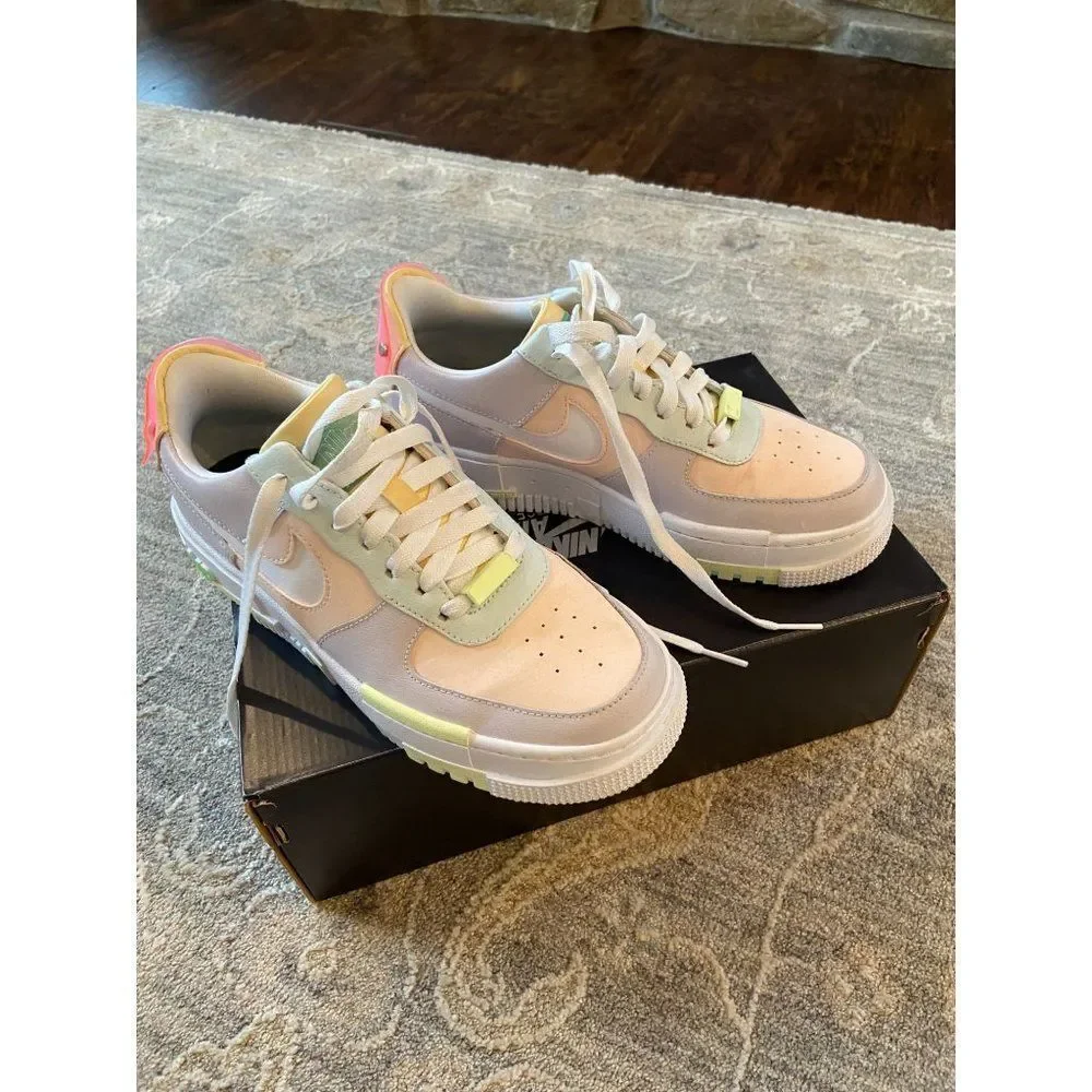 NIke Air Force One Pixel Womens sneakers size 8